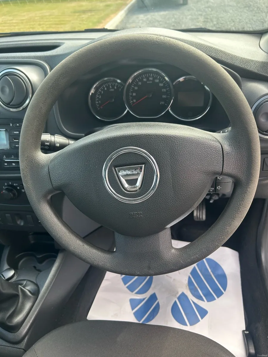 Dacia Sandero 1.2 petrol - Image 5