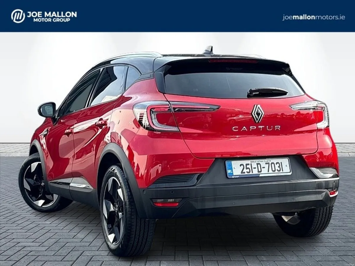 Renault Captur TCe 90 Techno - Image 2