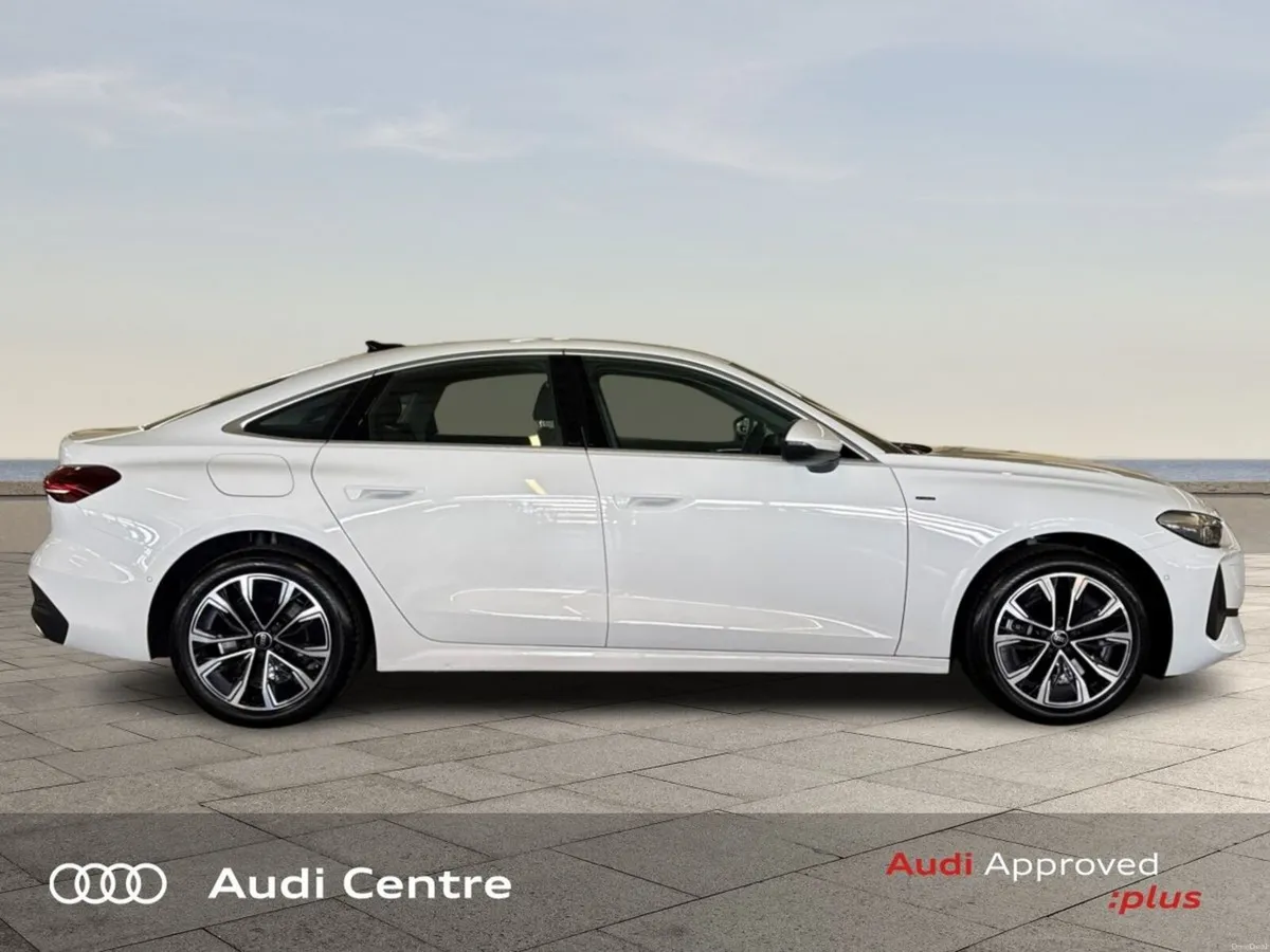 Audi A5 E-HYBRID Q 220KW SE - Image 5