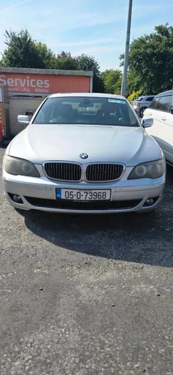 BMW 750Li - Image 1