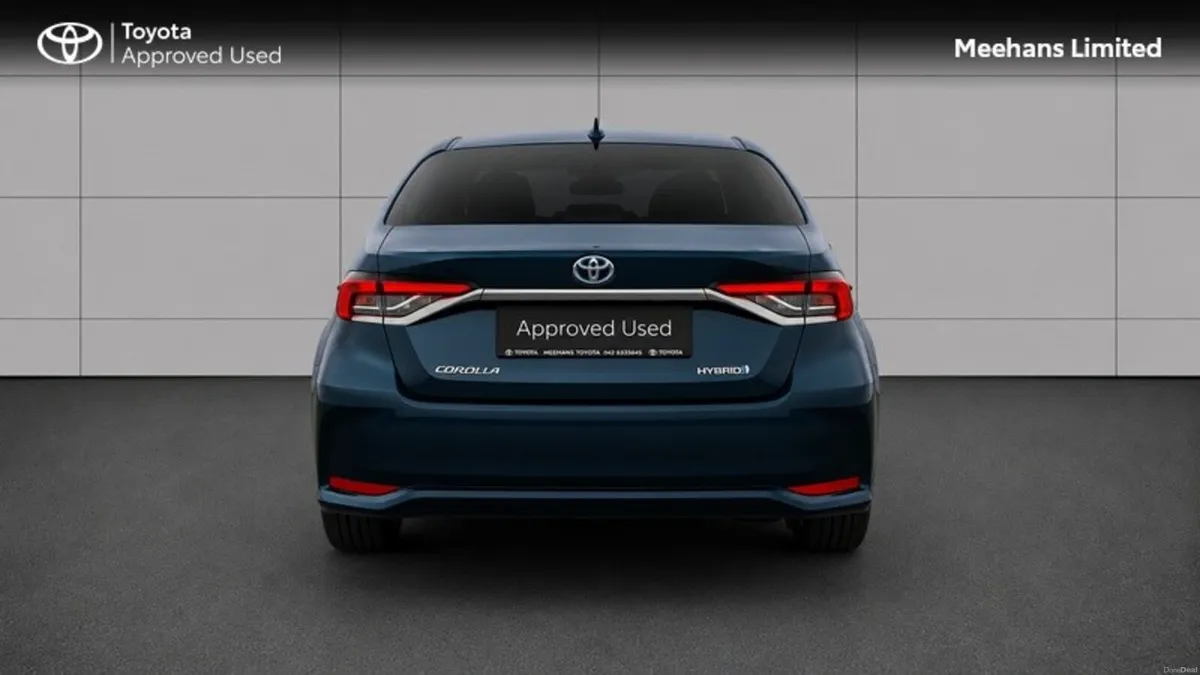 Toyota Corolla COROLLA SALOON LUNA SPORT - Image 4