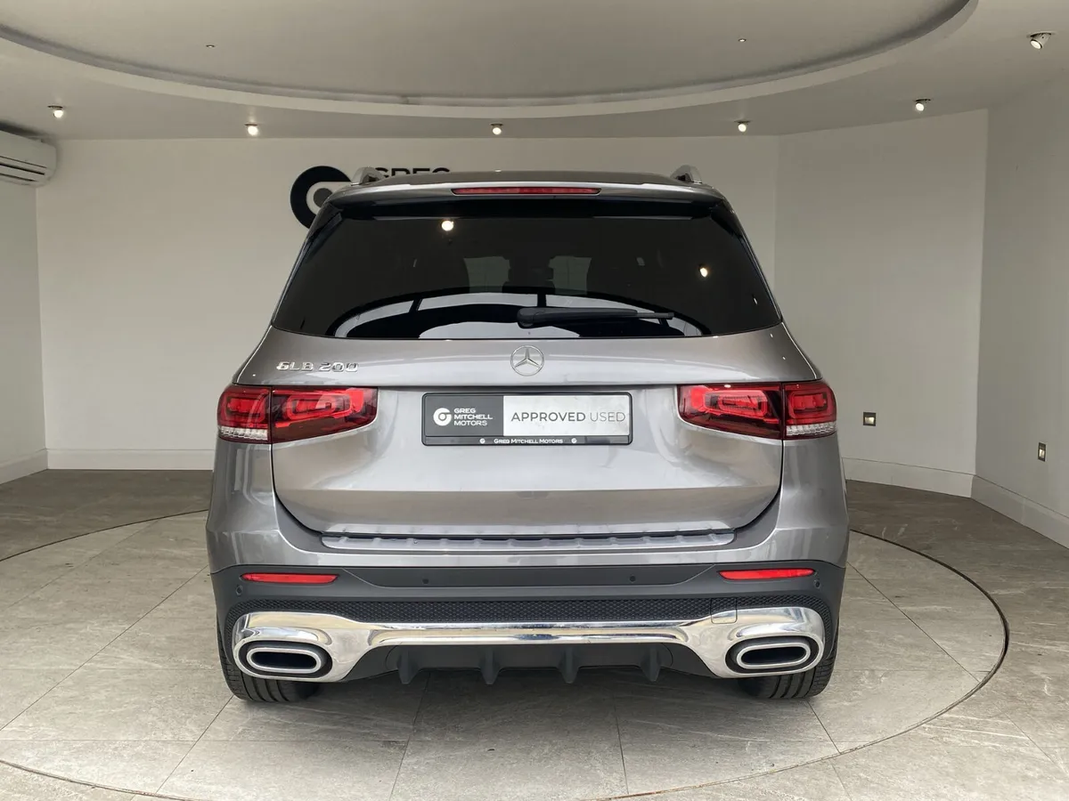 Mercedes-Benz GLB 2023 - Image 6