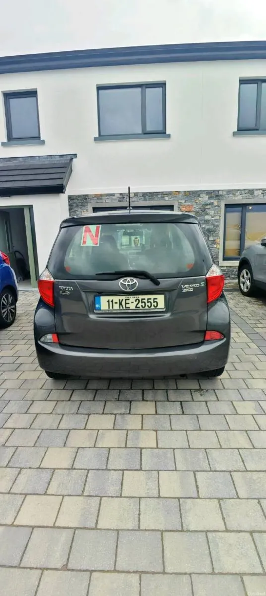 car - Image 4