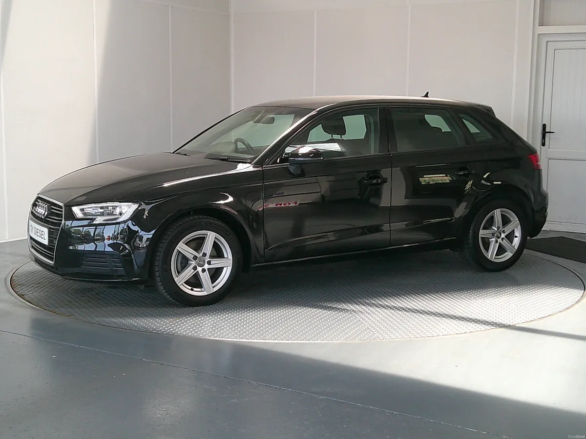 Audi A3 2019 - Image 3