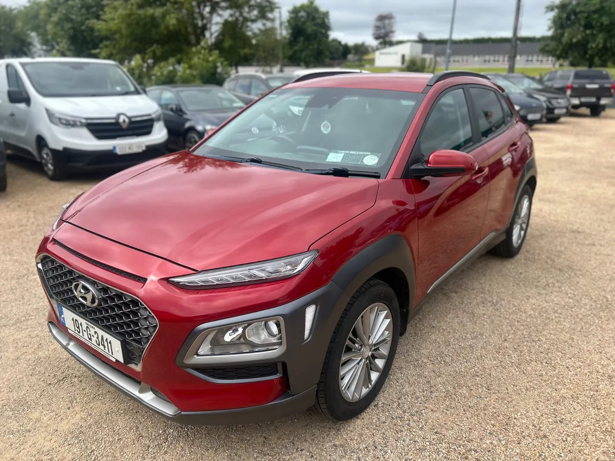 Hyundai KONA executive - Image 3