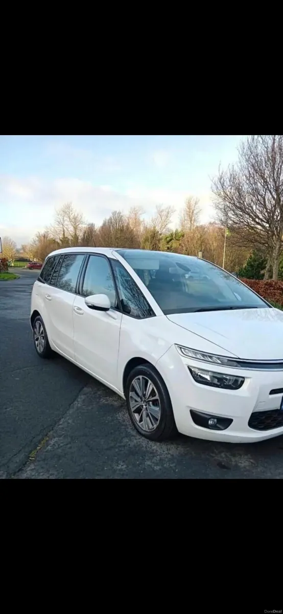 2016 citreon c4 grand picasso 7 seater low mileage - Image 2