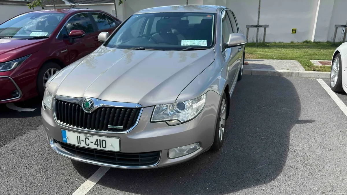 2011 SKODA SUPERB 1.6TDI 105BHP - Image 1