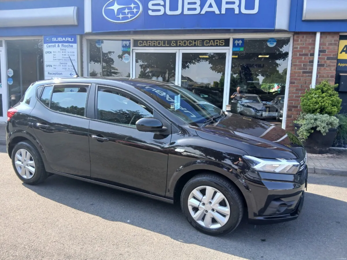 Dacia Sandero EXPRESSION TCE 90 5SPEED NBI 5DR - Image 1