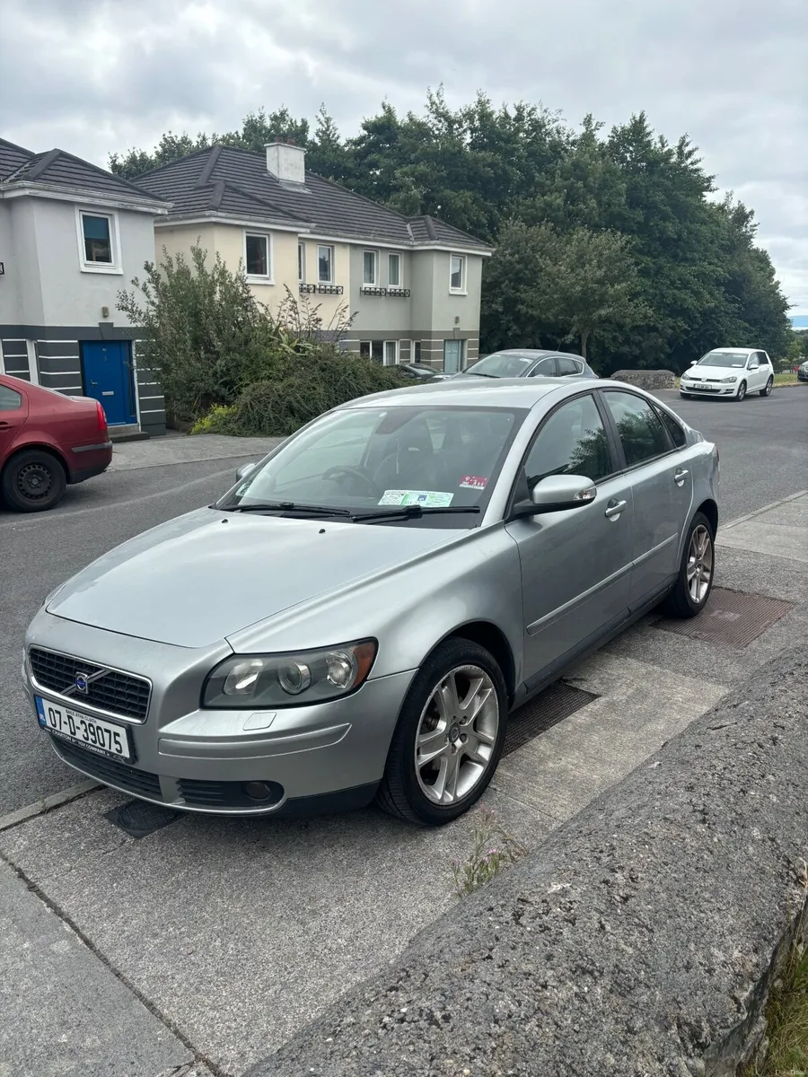 Volvo S40 2007 - Image 1
