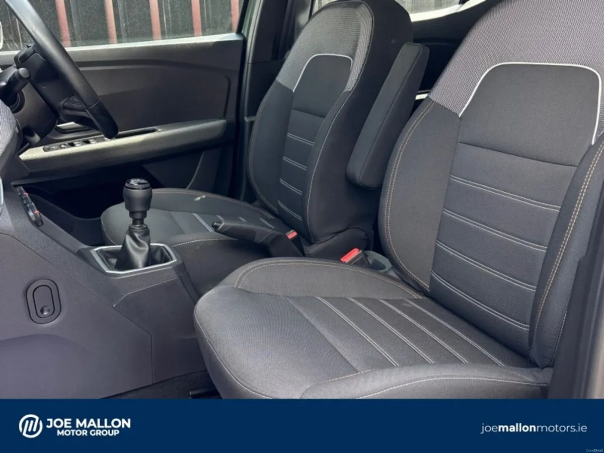 Dacia Sandero Stepway TCe 90 STEPWAY Expression - Image 3