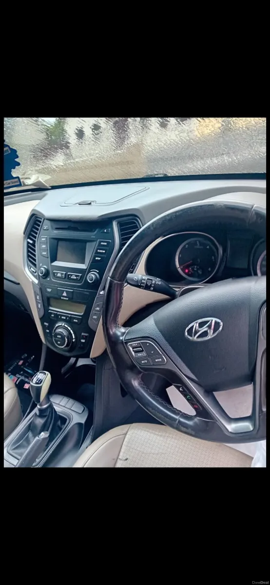 Hyundai Santa Fe - Image 3