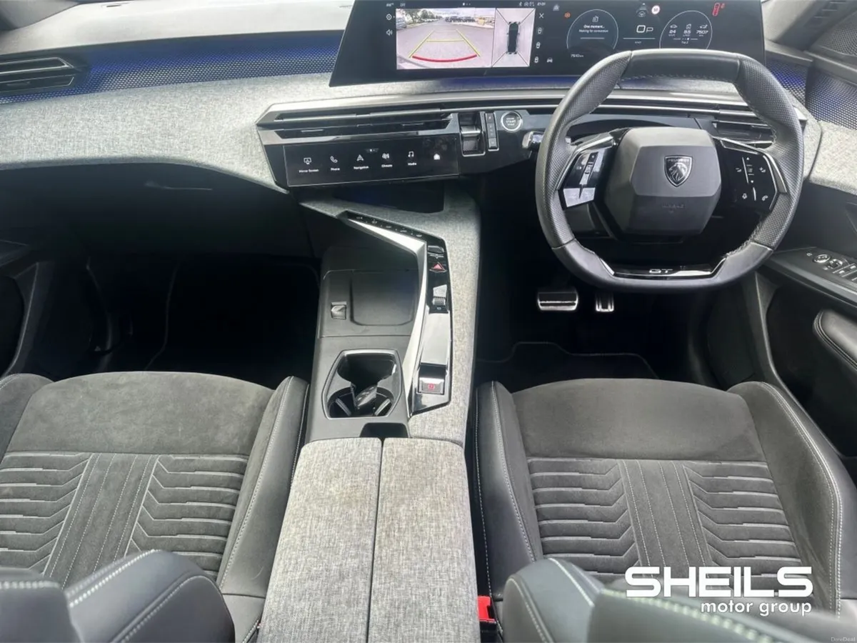 Peugeot 3008 1.2 MHEV PureTech 136bhp eDCS6 GT - Image 3
