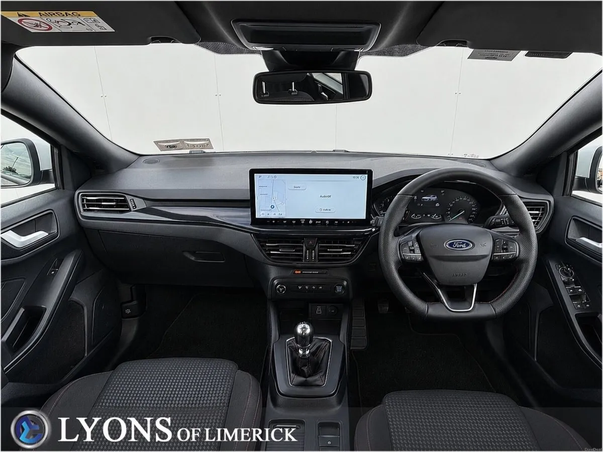 Ford Focus ST-Line X 1.0L EcoBoost 125PS mHEV - Image 4