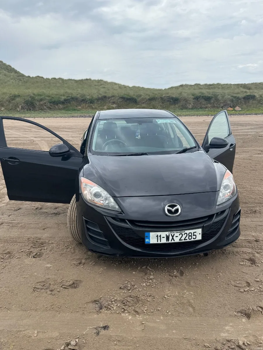 Mazda Mazda3 2011 - Image 1