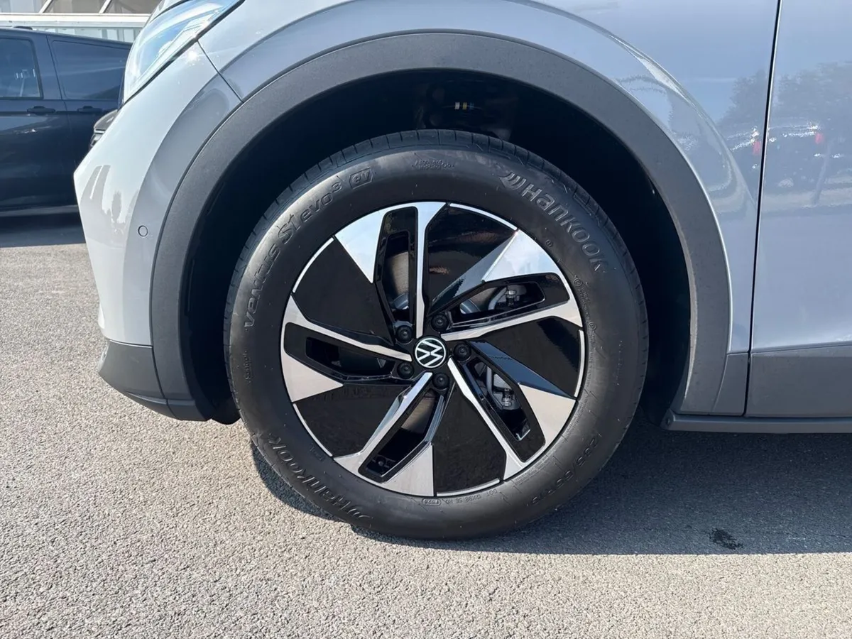 Volkswagen ID.4 PRO PLUS 77KWH - Image 5