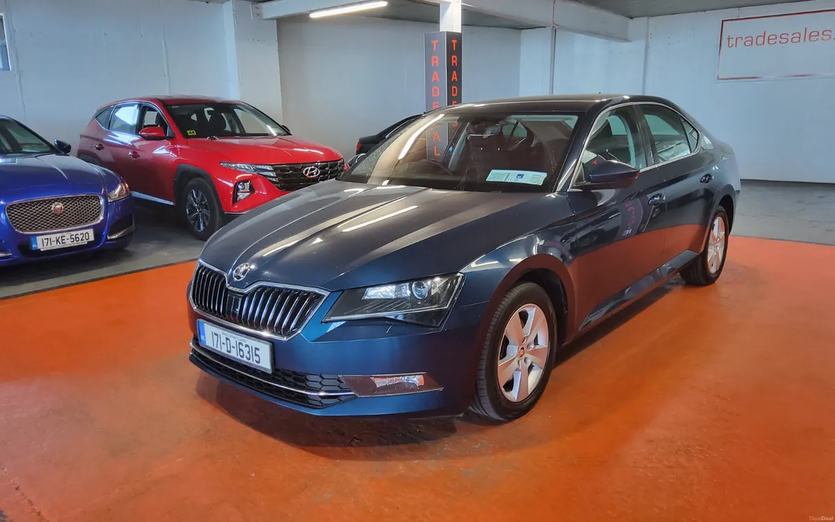 Skoda Superb 2017 - Image 4