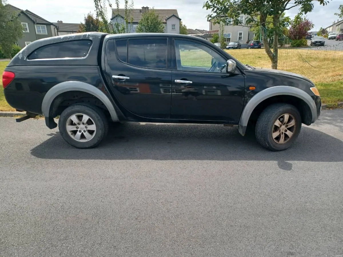 Mitsubishi l200  2007 - Image 1