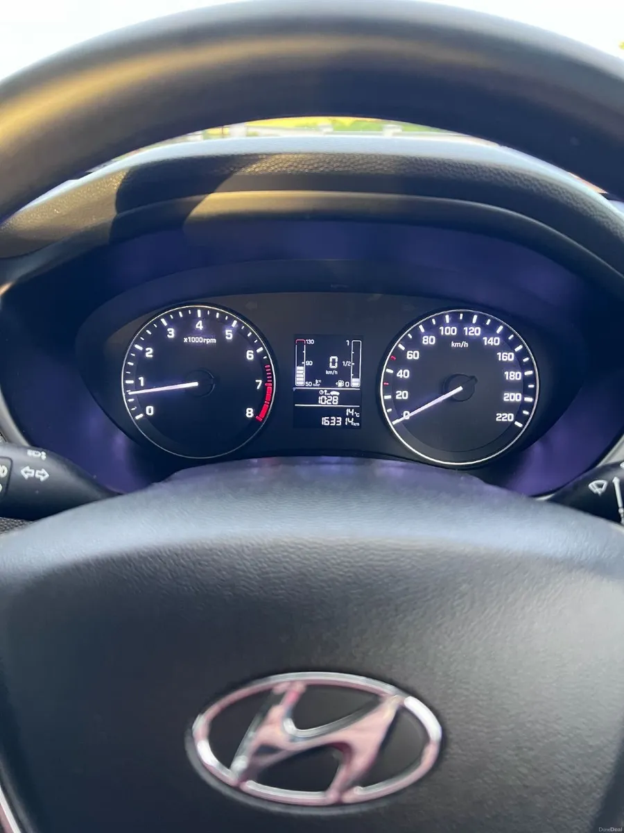2015 1Hyundai i20 - Image 4