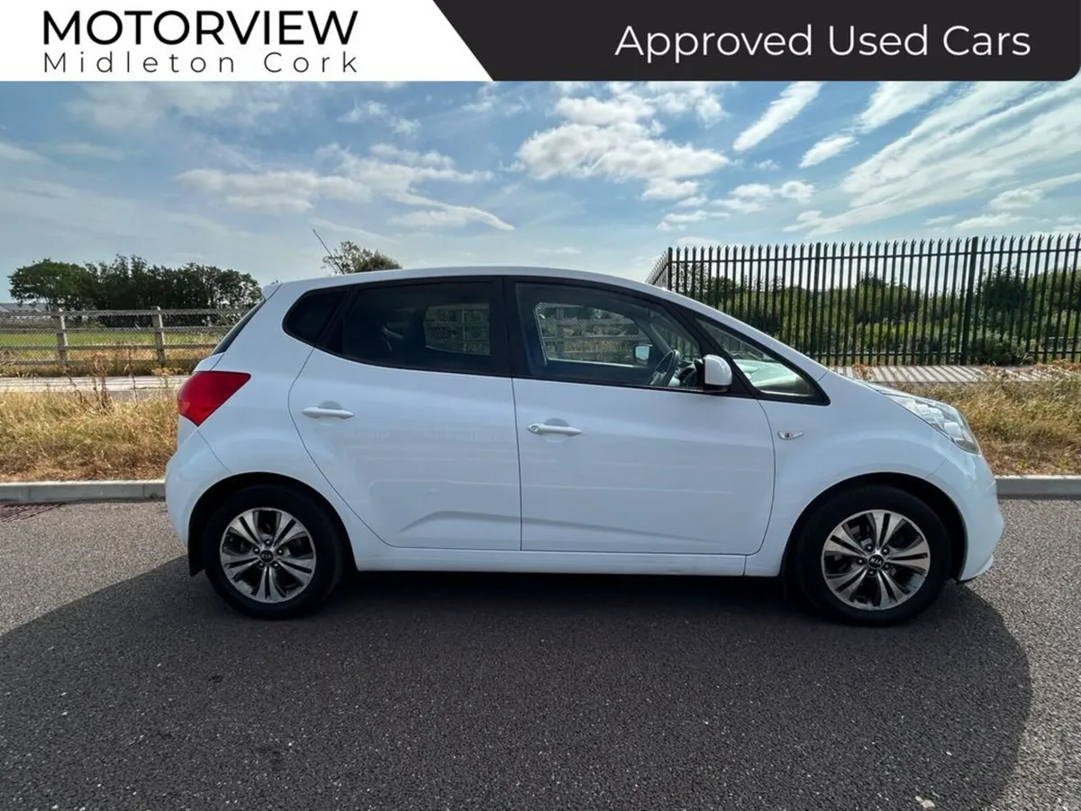 Kia Venga EX 5DR Automatic Mint condition, 1 owner - Image 3