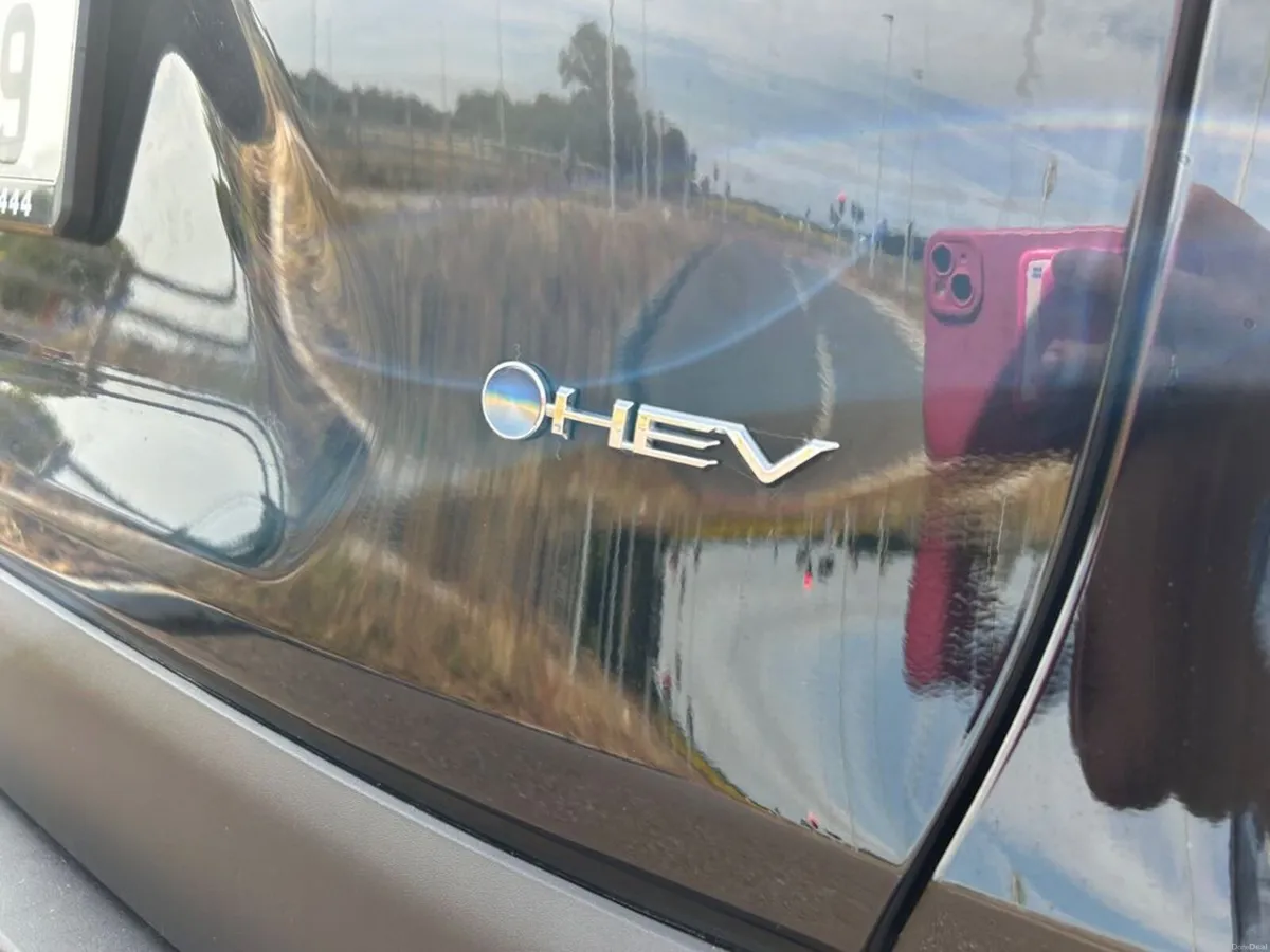 Toyota RAV4 Hybrid SOL manufacture warranty availa - Image 6