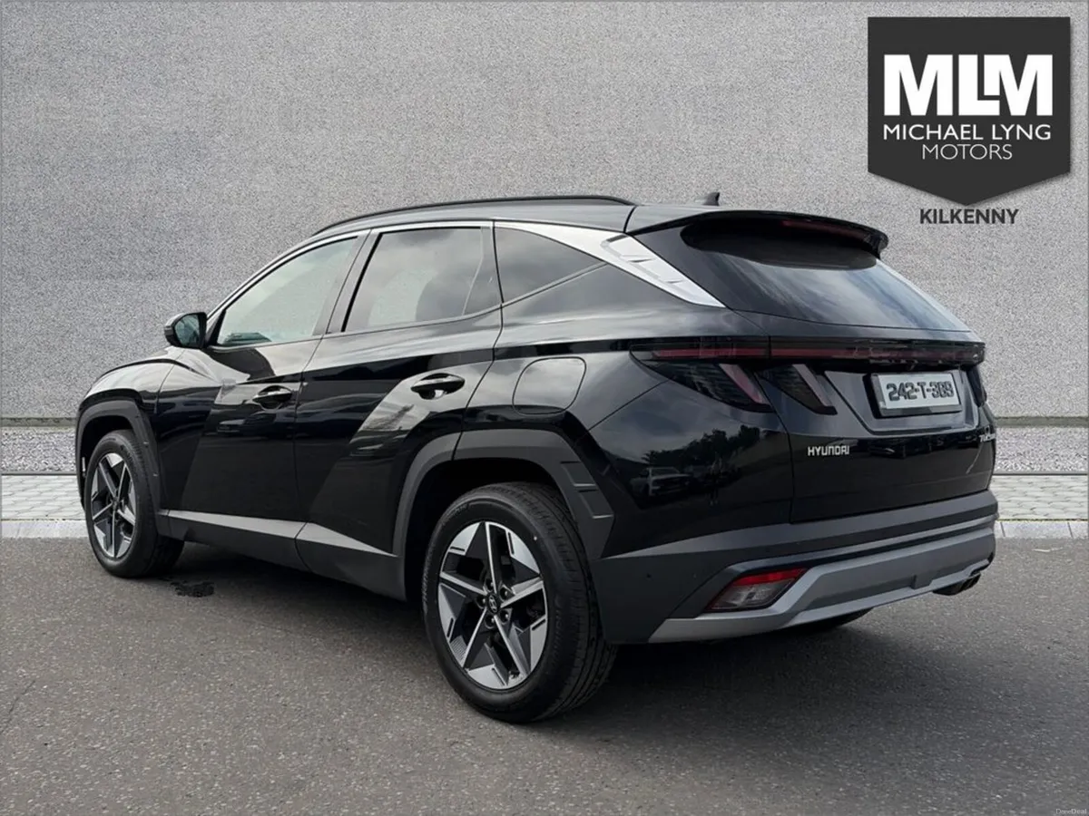 Hyundai Tucson Executive Plus Diesel - Image 5