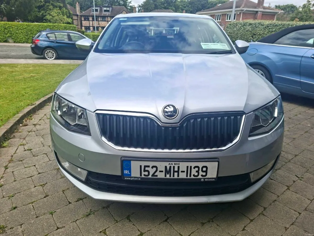 SKODA OCTAVIA 1.6 DIESEL 2015 VERY CLEAN CAR - Image 5