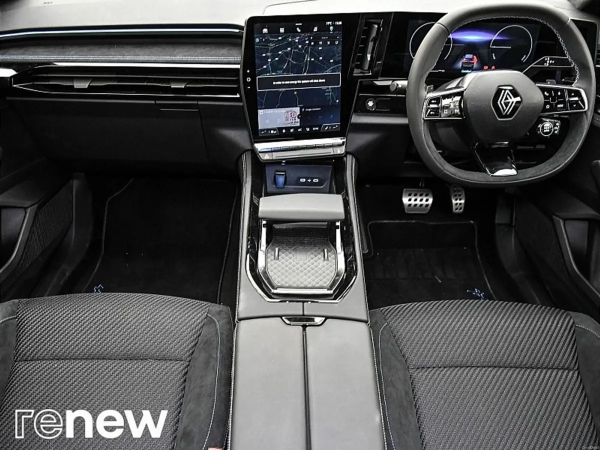 Renault Austral Techno Esprit Alpine E-Tech Full H - Image 2
