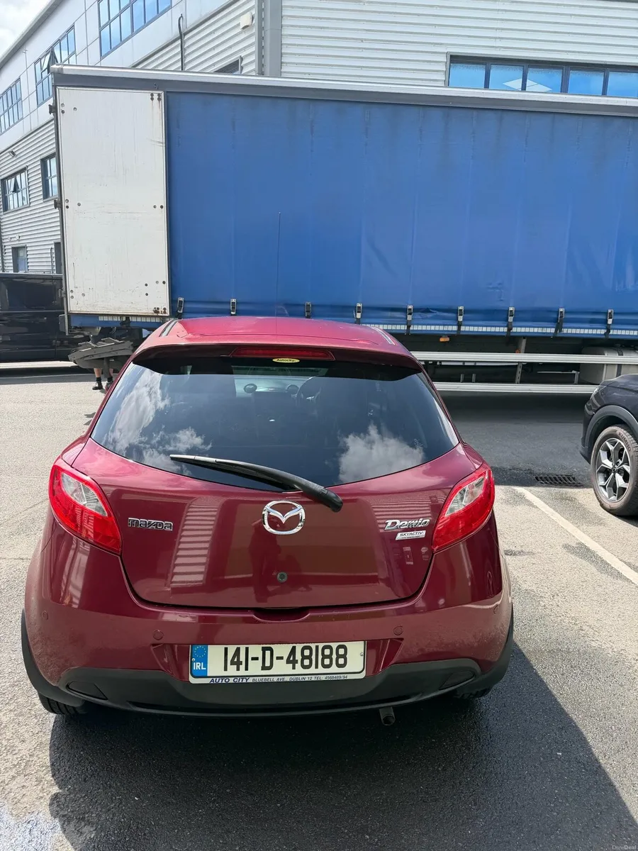 2014 Mazda demio - Image 3