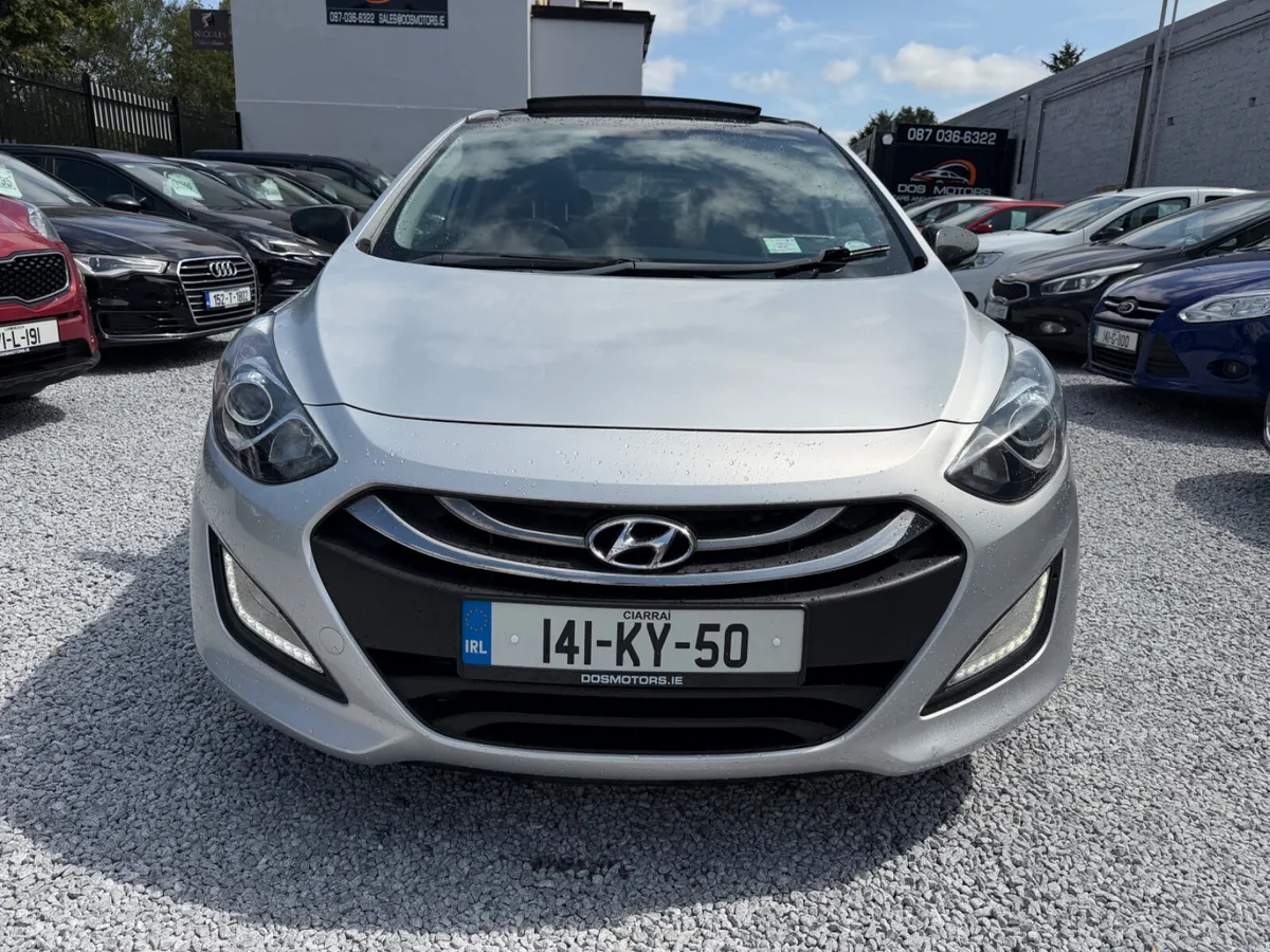 2014 (141) Hyundai i30 Premium - Image 2