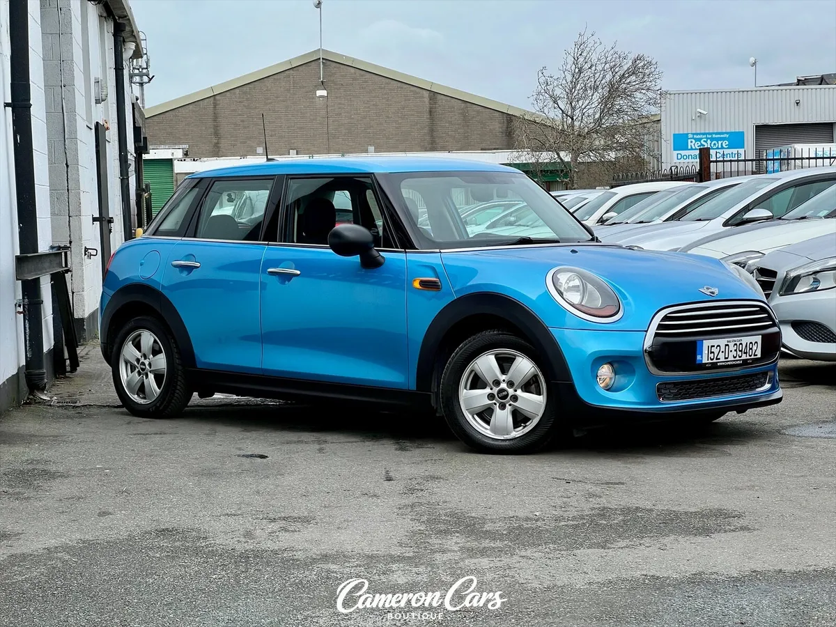 MINI COOPER AUTOMATIC SKY BLUE - Image 4