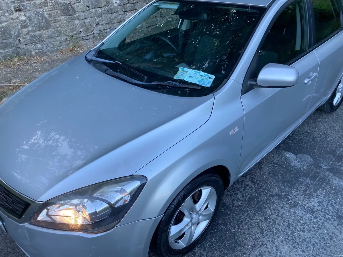 KIA CEED MINT BEAUTIFUL CAR NCT 27 CURRENT TAX - Image 4