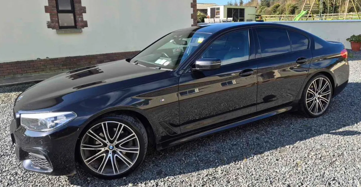 BMW 5-Series 2020 - Image 6