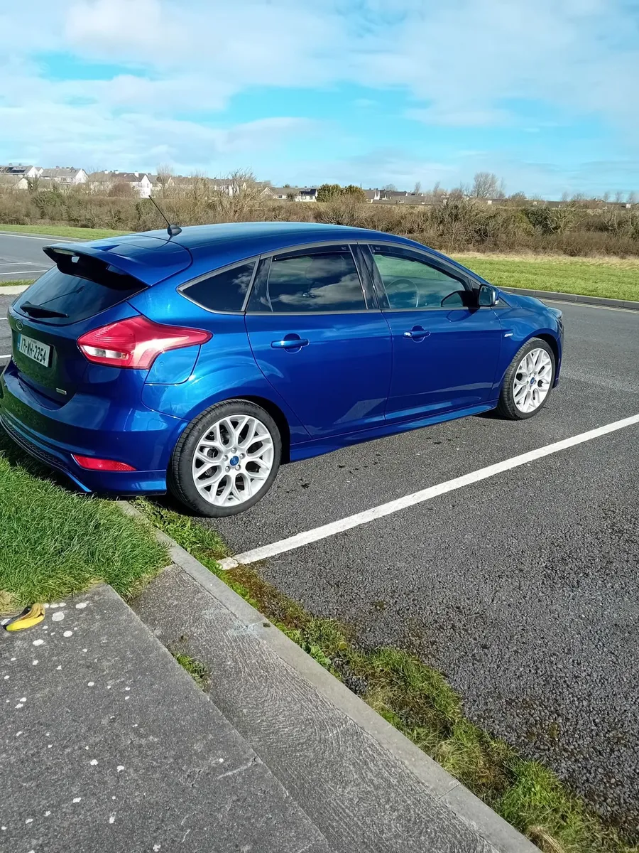 Ford Focus 2017 - Image 3