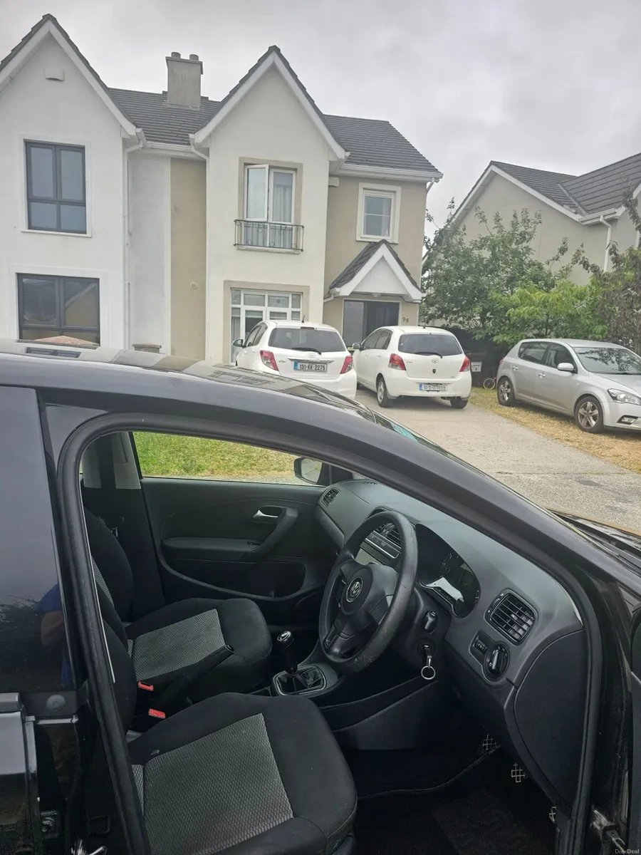 Volkswagen Polo 2010 - Image 4