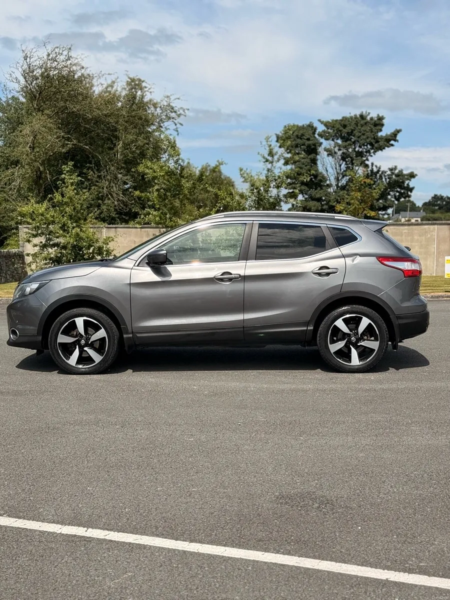 Nissan Qashqai High Spec Model - Image 2