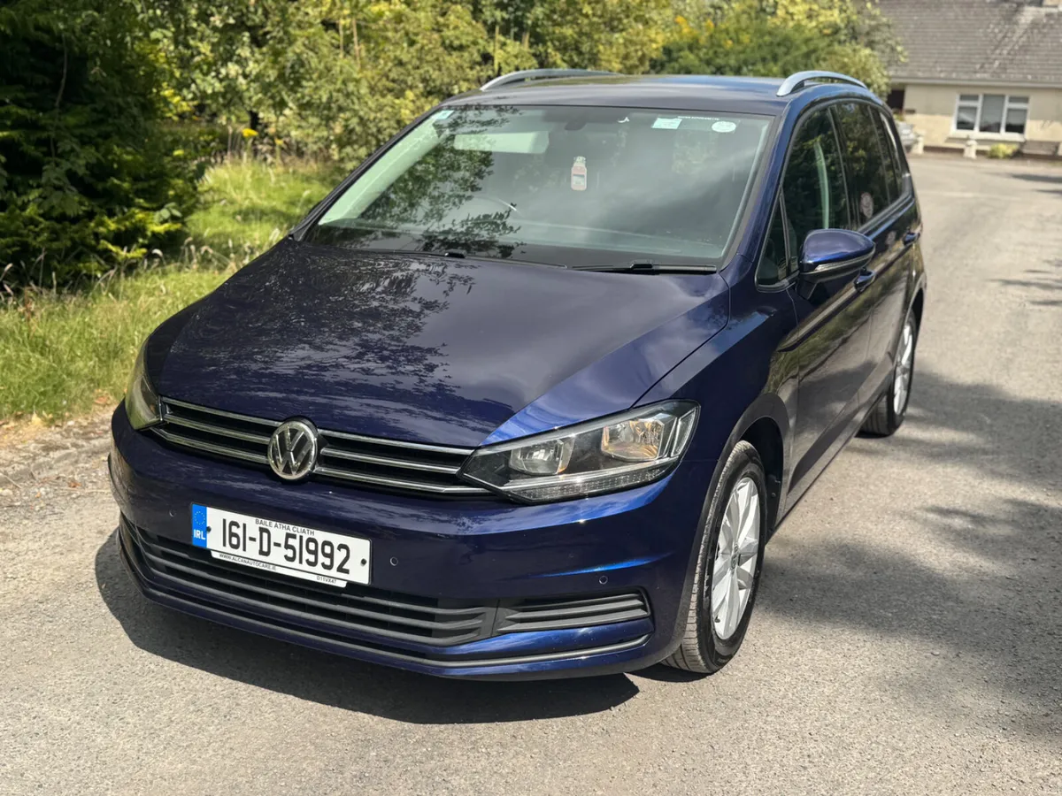 16 Volkswagen Touran 1.6TDI AUTOMATIC - Image 2