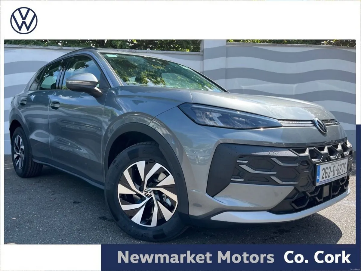 Volkswagen T-Roc LIFE 1.5TSI 116BHP AUTOMATIC MHEV - Image 1