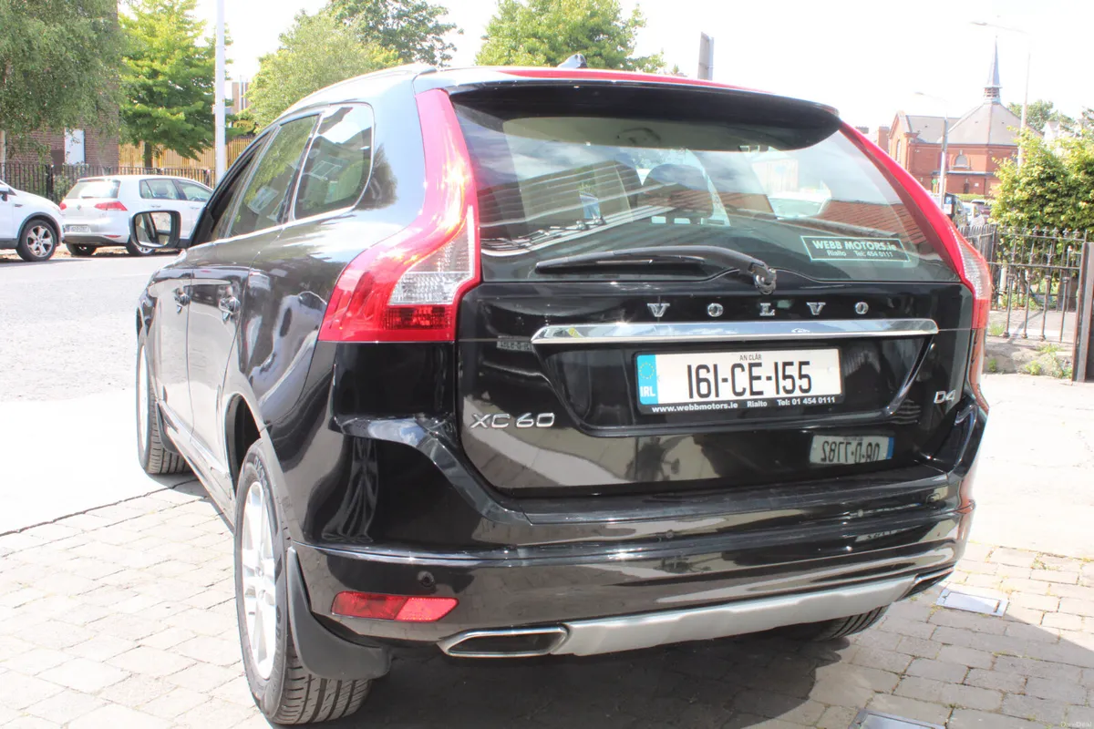 XC60 - 2.0L - D4 - SE - LUXURY - GT - AUTO - 190BH - Image 4