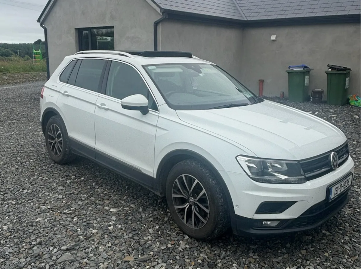 Volkswagen Tiguan 2019 WHITE - Image 1