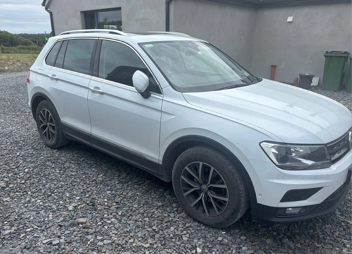 Volkswagen Tiguan 2019 WHITE - Image 5