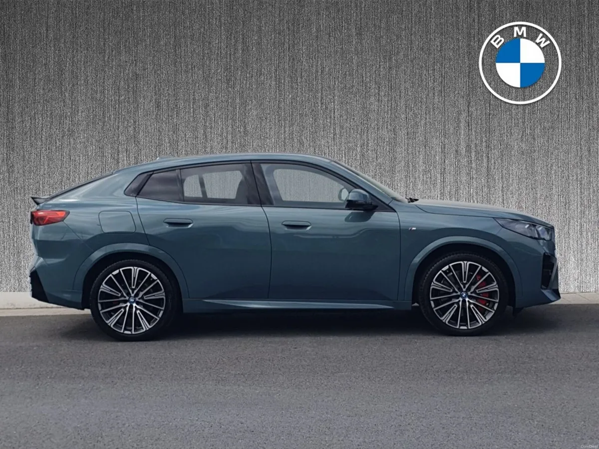BMW iX2 xDrive30 M Sport - Image 3
