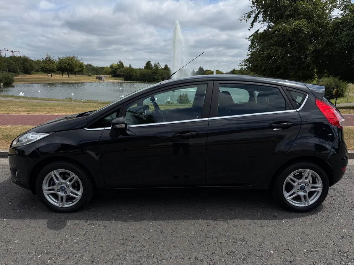 ONE OWNER  TITANIUM MODEL 44K MILES - Image 5