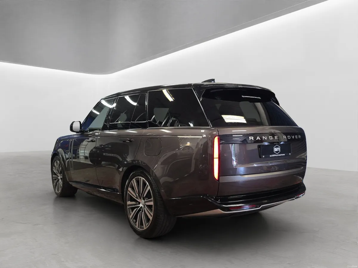 2024 LANDROVER RANGEROVER 3.0 440 SE PHEV. - Image 5