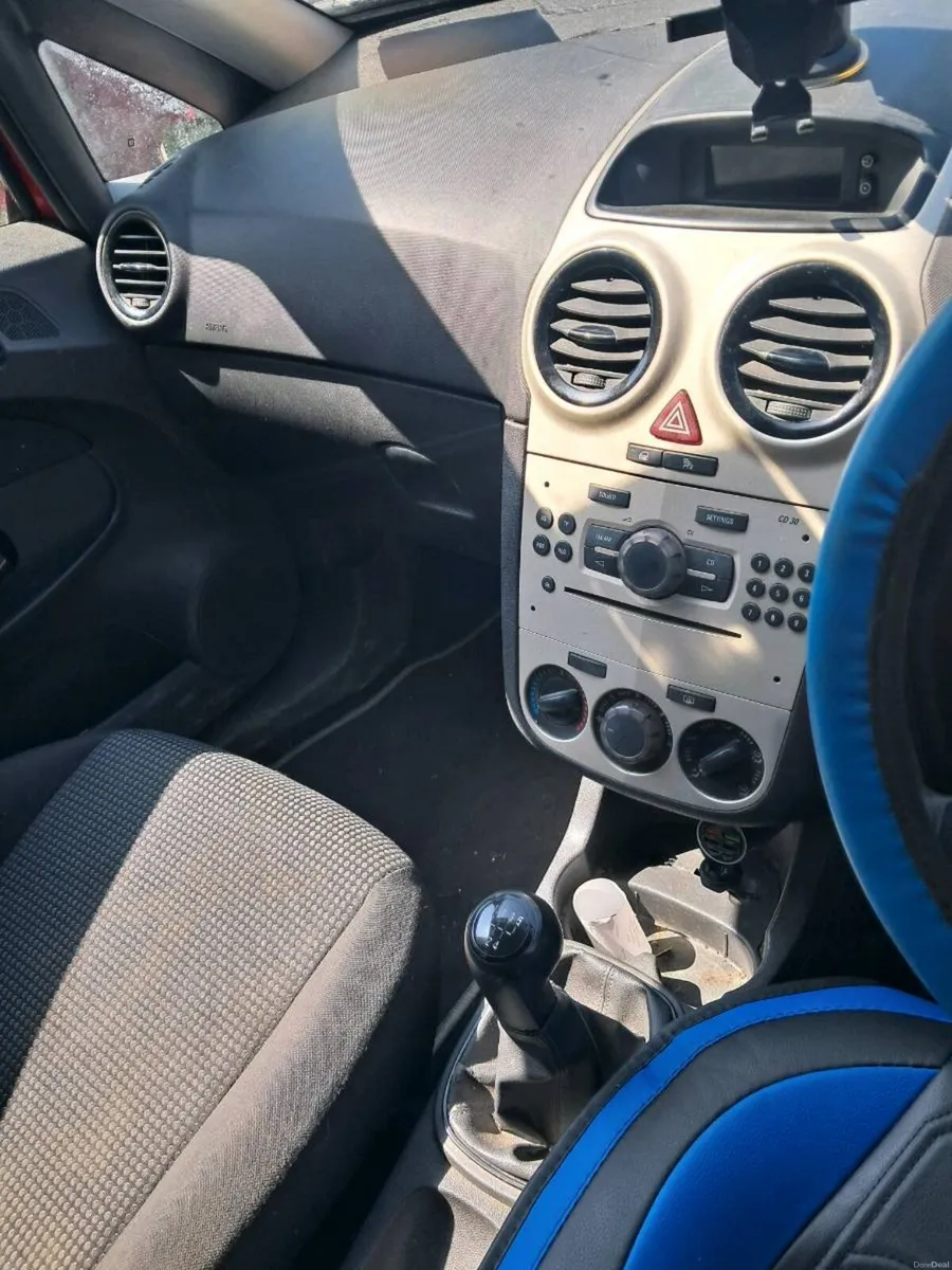 Corsa 2007 - Image 3