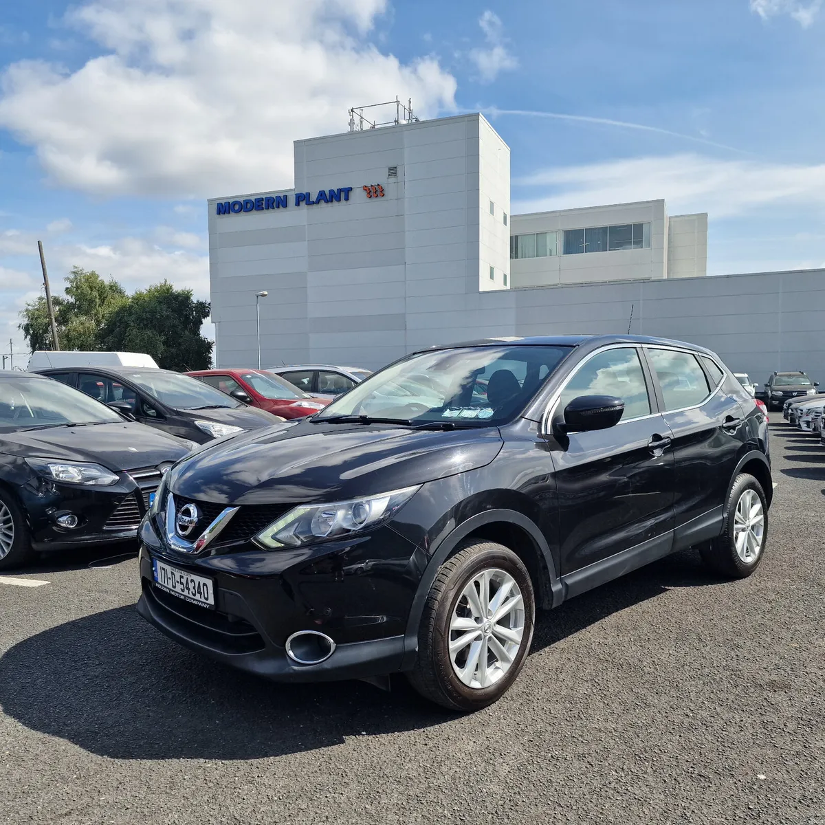Nissan Qashqai 2017 - Image 1