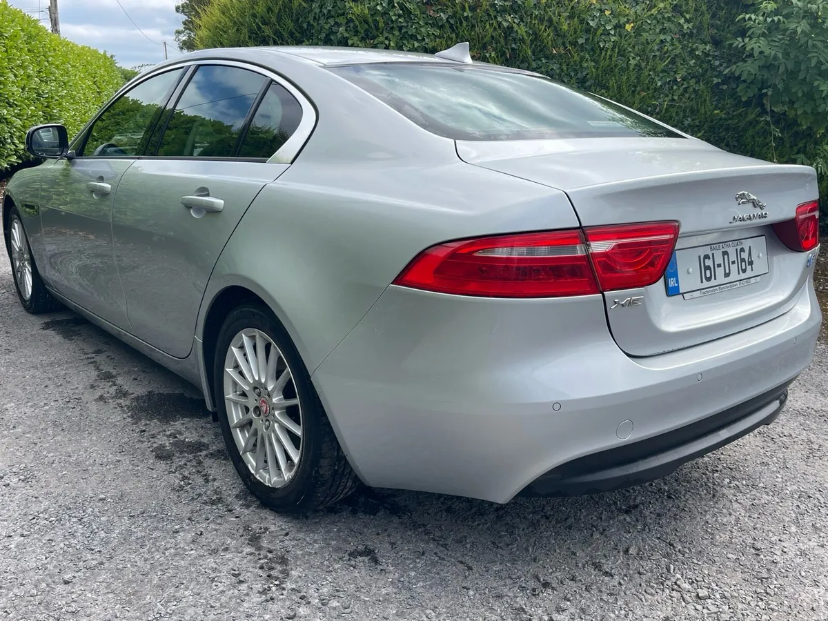 Jag XE Auto 111kms nct 05/27 Taxed 12/26 - Image 5