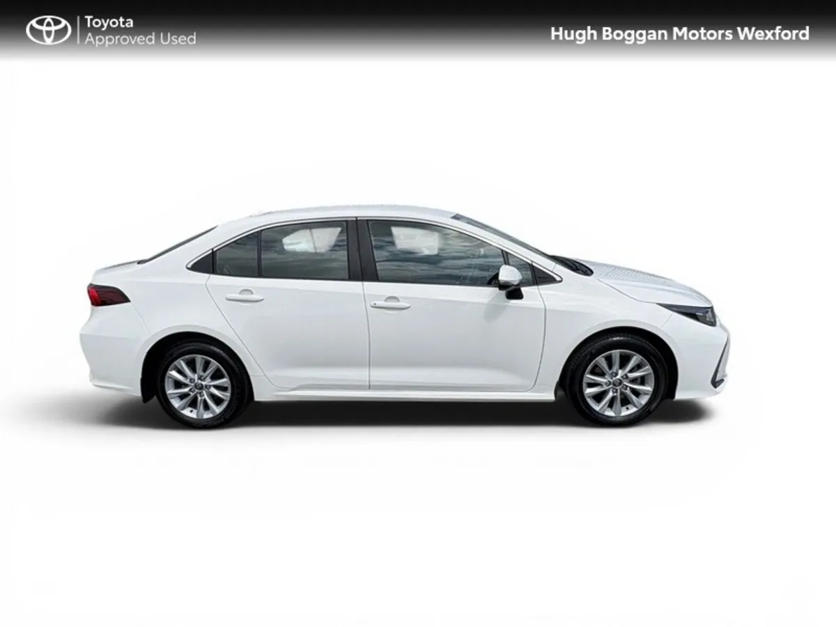 Toyota Corolla SALOON LUNA - Image 3