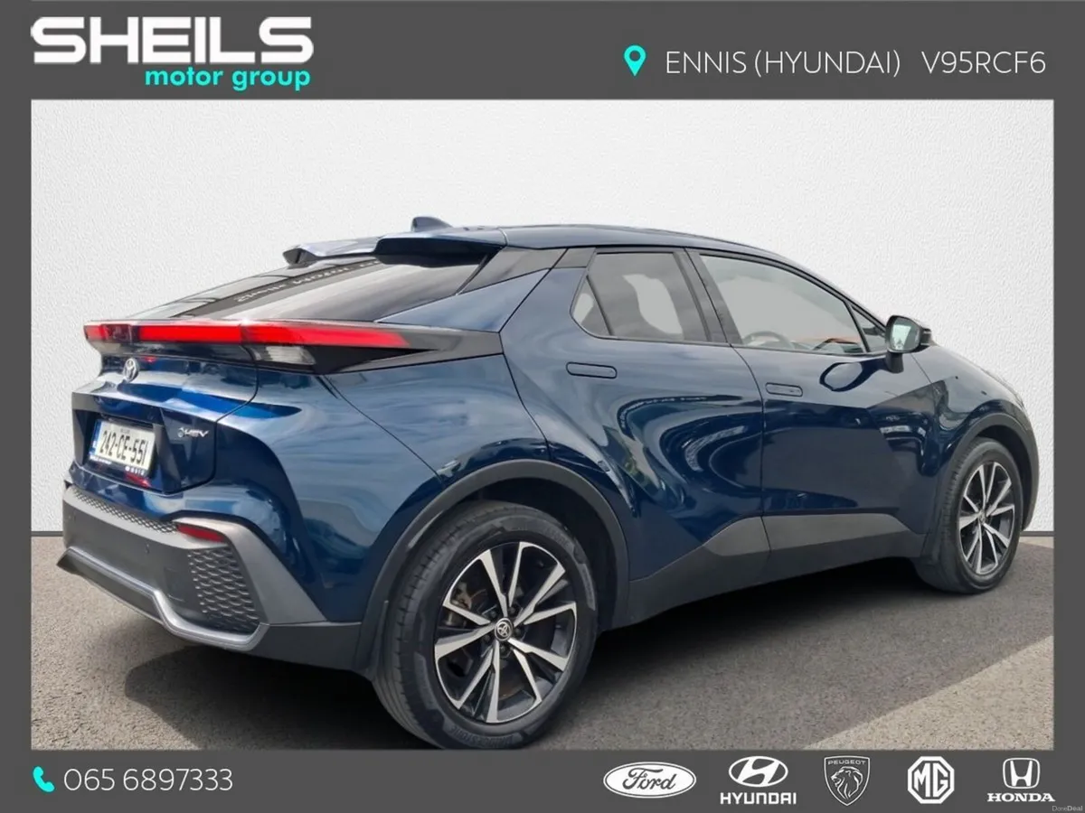 Toyota C-HR 1.8 HYBRID SPORT - Image 2