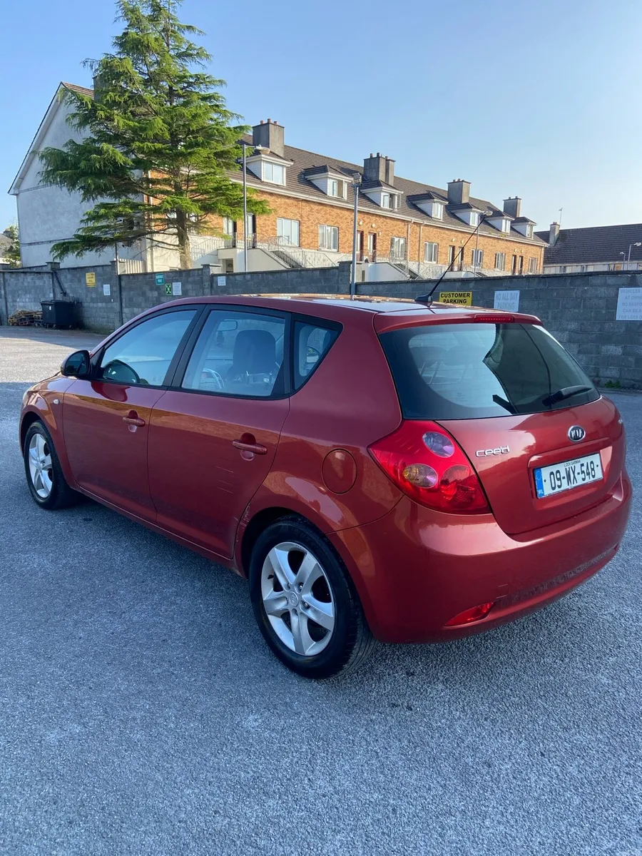 2009 Kia ceed 1.6D EX 5DR - Great Reliable diesel - Image 3