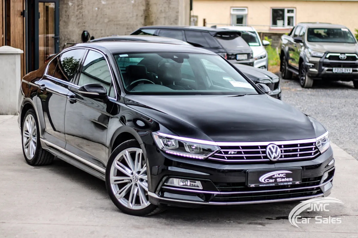 2019 VOLKSWAGEN PASSAT R-LINE 2.0L - Image 4